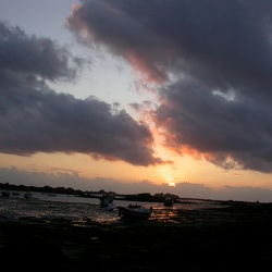 LILIA                      phare-mer-soleil !